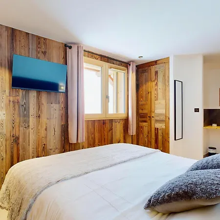 Σαλέ 5* Avec Et Jacuzzi - 15 Personnes - Acces Pistes - Parking Prive Le Corbier